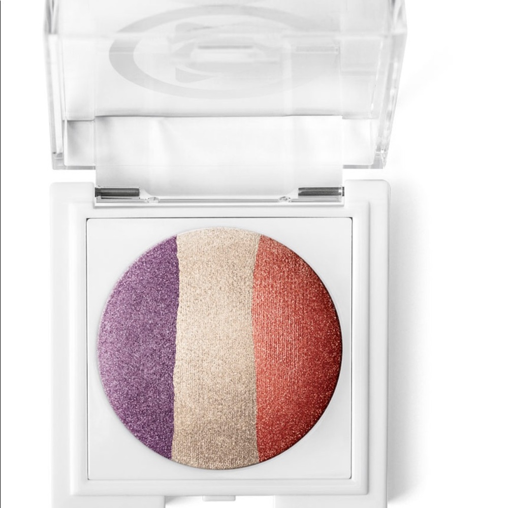 NWT‼️Mary Kay@Play - Baked Eye Trio - Sunset Beach